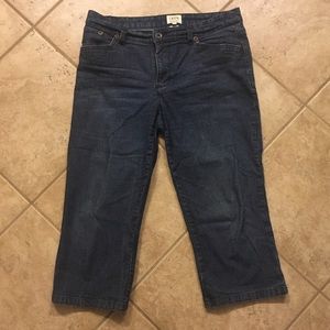 Izod denim Capri pants